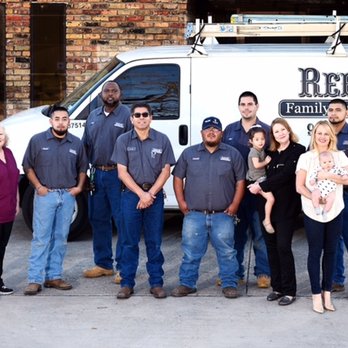 Reeves Family Plumbing – Plomería Familiar de Confianza | Reparación e Instalación de Tuberías