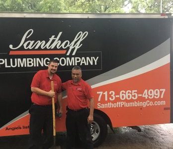 Santhoff Plumbing – Expertos en Fontanería y Reparación de Tuberías | Servicios de Calidad