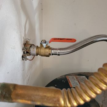 Macias Plumbing & Rooter: Expertos en reparación de tuberías y desagües