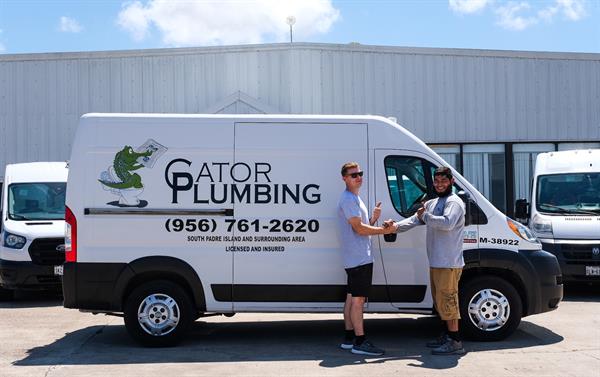 Gator Plumbing – Servicio de Plomería Profesional | Reparación e Instalación de Tuberías