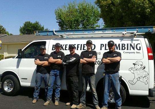 Compañía de Plomería en Bakersfield – Servicios Rápidos y Confiables