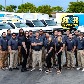 R & R Plumbing – Servicio de Plomería Profesional, Reparación y Instalación de Tuberías