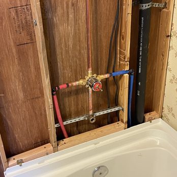 FA General Construction & Plumbing: Expertos en Construcción y Fontanería de Alta Calidad