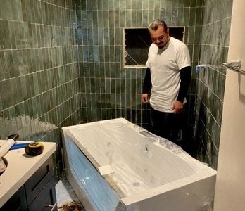 Cova Plumbing & Rooter – Expertos en reparación de tuberías y desatascadores