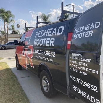 ¡Limpieza de desagües y hidrojet con Redhead Rooter – Servicio rápido y eficaz!