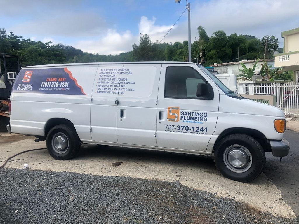 Santiago Plumbing Corp. – Expertos en Plomería y Reparación de Tuberías en Santiago