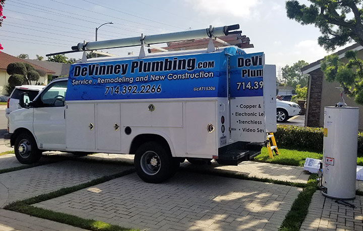 DeVinney Plumbing, Inc. – Expertos en Plomería Residencial y Comercial | Reparación e Instalación de Tuberías